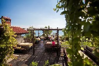 Ξενοδοχείο Breeze Complex